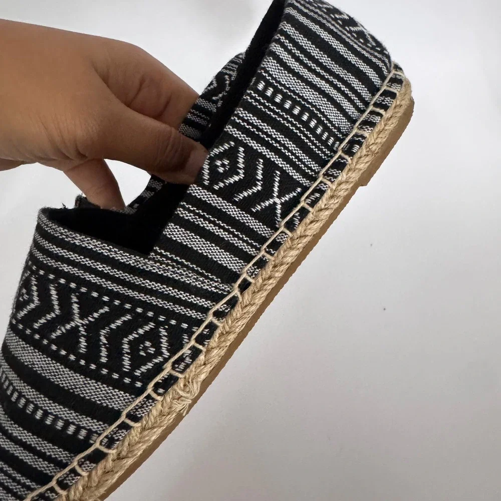 Minnetonka Black Woven Aztec Espadrille Slip‎ On Loafer Shoes Womens Size 6M